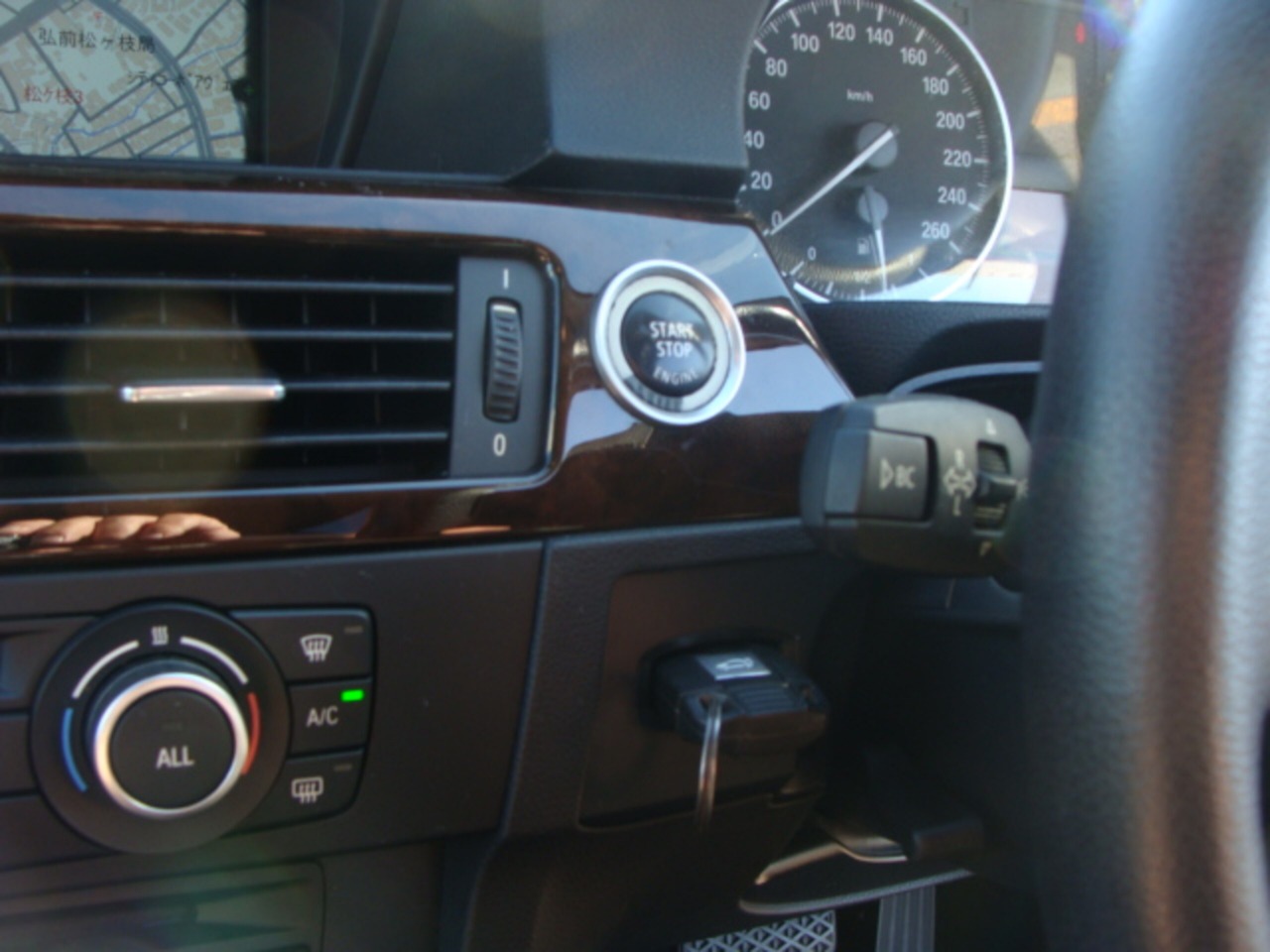 2010 BMW 3 Series 320i
